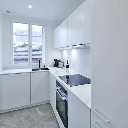 Luxury Typical Parisian Apartament Saint-Ouen (Seine-Saint-Denis)